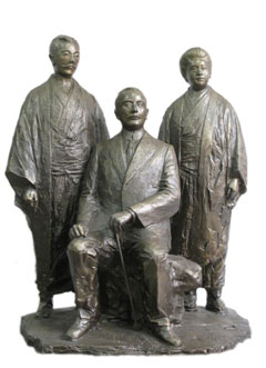 孫文と梅屋庄吉夫妻像
